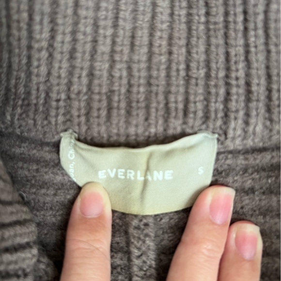 Everlane Felted Merino Half Zip Sweater - Picture 3 of 3